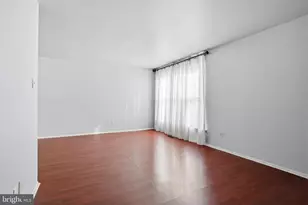 10232 Rubin Ln, Philadelphia, PA 19116 - Photo 9