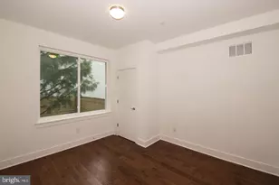 1956 N 8th St, Philadelphia, PA 19122 - Photo 13