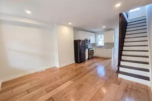 2079 Anchor St, Philadelphia, PA 19124 - Photo 9