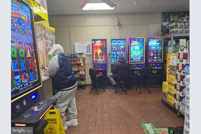 6001 Upland Street, Philadelphia, PA 19142 - Photo 17