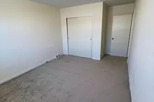 3937 Ellington Rd, Philadelphia, PA 19131 - Photo 11