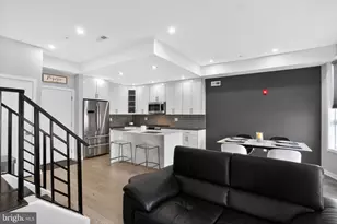 343 N Front St, Philadelphia, PA 19106 - Photo 17