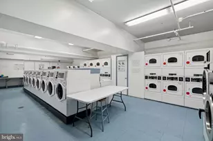 604 S Washington Square, Philadelphia, PA 19106 - Photo 21