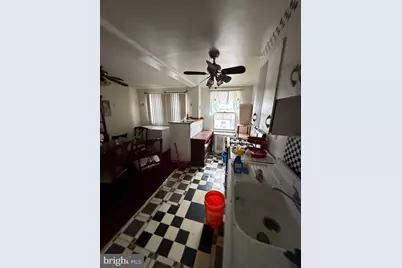 6733 Dorel Street, Philadelphia, PA 19142 - Photo 17