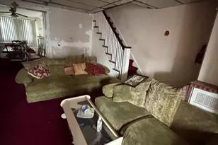 6733 Dorel St, Philadelphia, PA 19142 - Photo 5