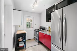 320 S Juniper St, Philadelphia, PA 19107 - Photo 9