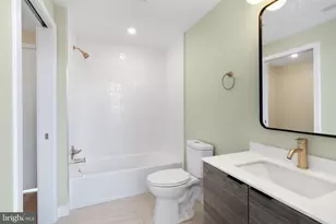 1701 S 4th St, Philadelphia, PA 19148 - Photo 5