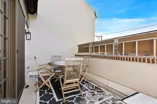 315 Fitzwater St, Philadelphia, PA 19147 - Photo 25