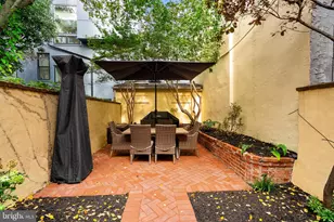 315 Fitzwater St, Philadelphia, PA 19147 - Photo 27