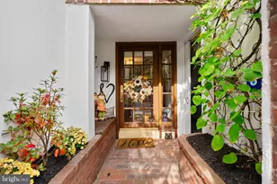 315 Fitzwater St, Philadelphia, PA 19147 - Photo 5