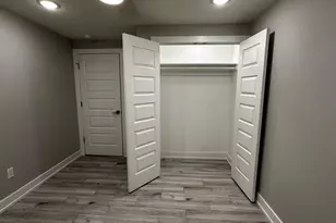 2408 Mascher St, Philadelphia, PA 19133 - Photo 9