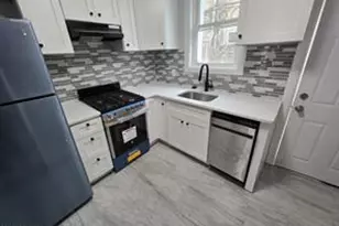 2437 W Toronto St, Philadelphia, PA 19132 - Photo 7