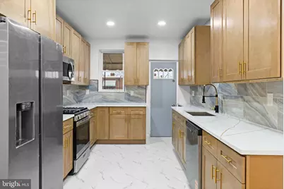 7331 E Walnut Lane, Philadelphia, PA 19138 - Photo 11