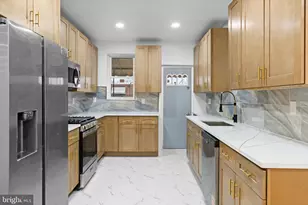 7331 E Walnut Ln, Philadelphia, PA 19138 - Photo 11