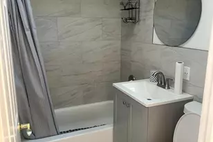 2054 Larue St, Philadelphia, PA 19124 - Photo 9