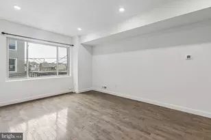 1945 N 7th St, Philadelphia, PA 19122 - Photo 13