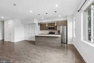 1945 N 7th St, Philadelphia, PA 19122 - Photo 5