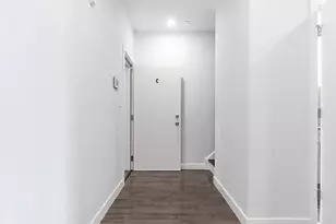 1945 N 7th St, Philadelphia, PA 19122 - Photo 11