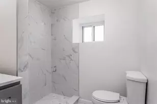 120 Grape St, Philadelphia, PA 19127 - Photo 11