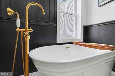 2530 W Girard Avenue, Philadelphia, PA 19130 - Photo 15