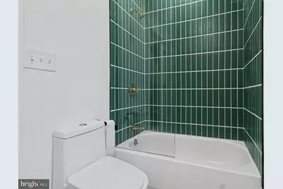 2530 W Girard Avenue, Philadelphia, PA 19130 - Photo 21