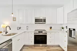 1735 S 23rd St, Philadelphia, PA 19145 - Photo 3