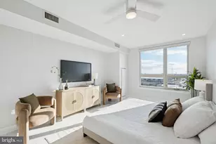 717 S Chris Columbus Blvd, Philadelphia, PA 19147 - Photo 21