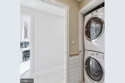 717 S Chris Columbus Boulevard #802, Philadelphia, PA 19147 - Photo 33