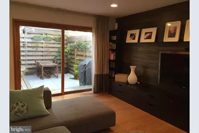 956 N 8th Street #1, Philadelphia, PA 19123 - Photo 15