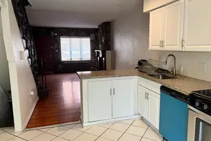 2408 S Sartain St, Philadelphia, PA 19148 - Photo 5