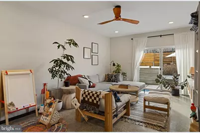 2332 E Fletcher Street, Philadelphia, PA 19125 - Photo 15