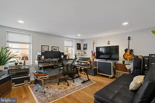 2332 E Fletcher St, Philadelphia, PA 19125 - Photo 25