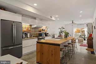 2332 E Fletcher St, Philadelphia, PA 19125 - Photo 9