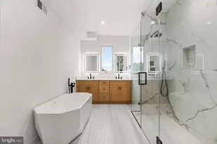 2429 Hartranft St, Philadelphia, PA 19145 - Photo 13