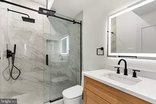 2429 Hartranft St, Philadelphia, PA 19145 - Photo 7