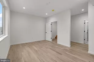 2429 Hartranft St, Philadelphia, PA 19145 - Photo 5