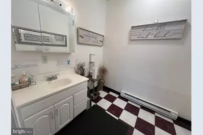 6106 Lansdowne Avenue, Philadelphia, PA 19151 - Photo 11