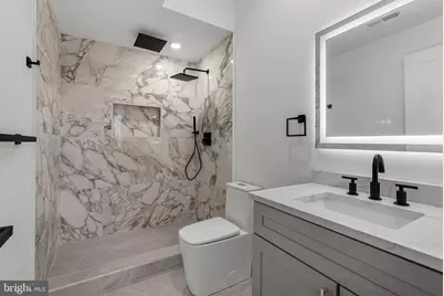 2427 Hartranft Street, Philadelphia, PA 19145 - Photo 15
