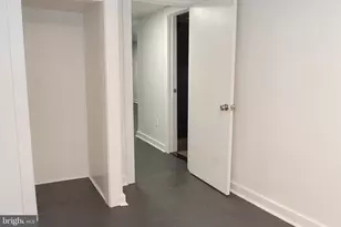 6613 N 17th St, Philadelphia, PA 19126 - Photo 31