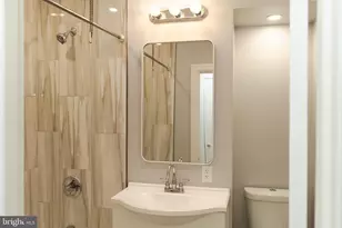 6613 N 17th St, Philadelphia, PA 19126 - Photo 23