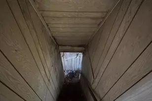 2417 N Waterloo St, Philadelphia, PA 19133 - Photo 13