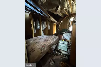 2417 N Waterloo Street, Philadelphia, PA 19133 - Photo 17