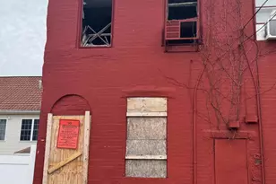 2417 N Waterloo St, Philadelphia, PA 19133 - Photo 1