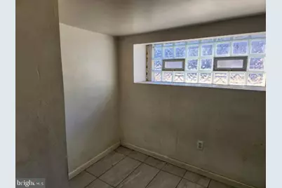 2043 S Aikens Street, Philadelphia, PA 19142 - Photo 13