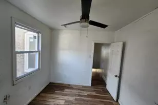 2043 S Aikens St, Philadelphia, PA 19142 - Photo 27