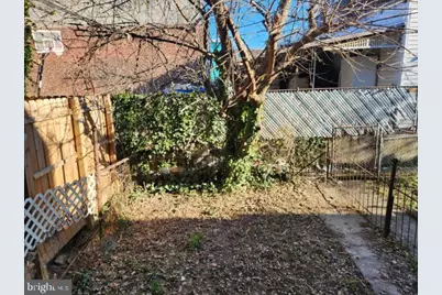 2043 S Aikens Street, Philadelphia, PA 19142 - Photo 9