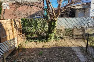 2043 S Aikens St, Philadelphia, PA 19142 - Photo 9