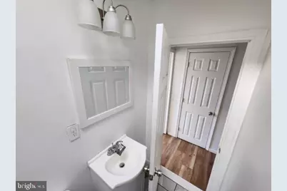 2043 S Aikens Street, Philadelphia, PA 19142 - Photo 29