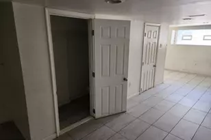 2043 S Aikens St, Philadelphia, PA 19142 - Photo 11