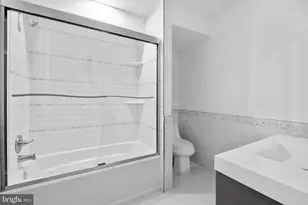 811 Kimball St, Philadelphia, PA 19147 - Photo 21